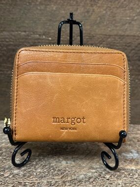 Margot New York Leather Zip Card Wallet | Camel Tan